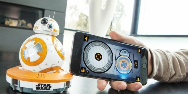 477899-sphero-star-wars-bb-8-drone